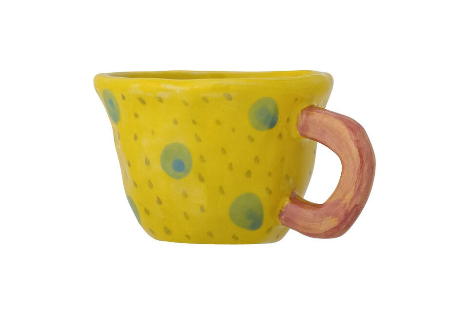 Die aus hochwertigem Steinzeug gefertigte Tasse Nini verspricht nicht nur ein ansprechendes Design