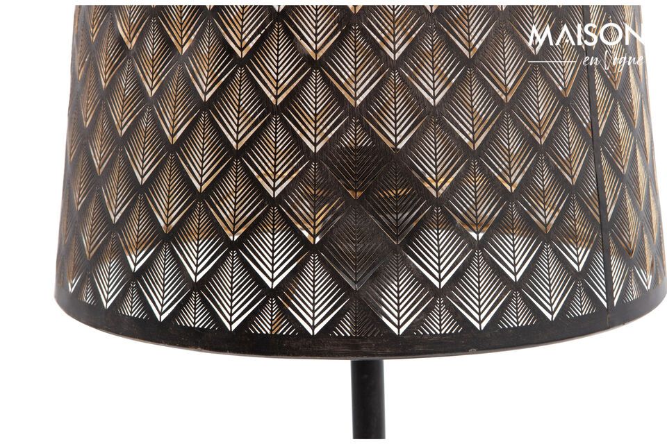 Art Deco-Trend mit dieser Lampe Kars von WOOOD! Diese Lampe wird in Ihrer Wohnung eine gute Figur