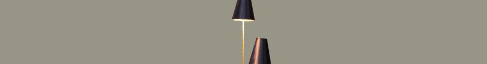 Materialbeschreibung Stehlampe aus Metall in Gold und Schwarz Double