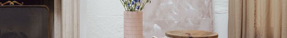 Materialbeschreibung Vase aus rosa Beton 26 cm Fajen